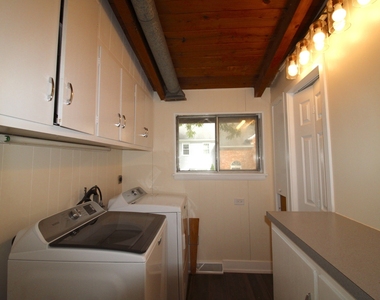 956 Deerfield Road - Photo Thumbnail 13