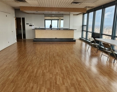 7234 W North Avenue - Photo Thumbnail 32