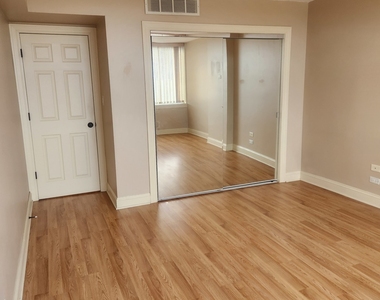 7234 W North Avenue - Photo Thumbnail 15