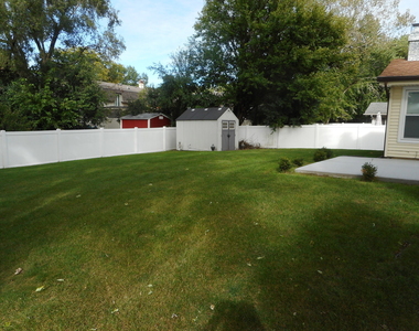 207 Downing Drive - Photo Thumbnail 20