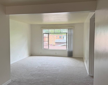 1014 Edwards Street - Photo Thumbnail 2