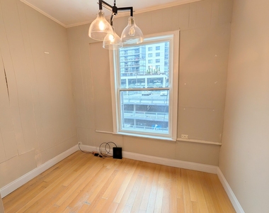 14 W Chestnut Street - Photo Thumbnail 12