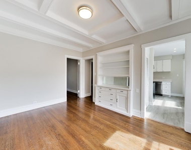 2611 Eastwood Avenue - Photo Thumbnail 5