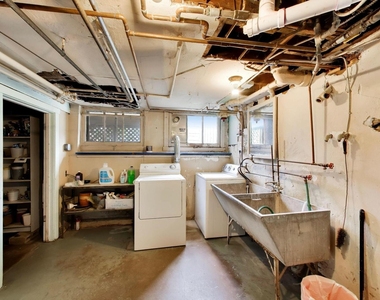 2611 Eastwood Avenue - Photo Thumbnail 18