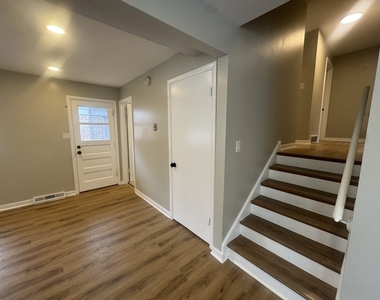 14700 Avalon Avenue - Photo Thumbnail 5