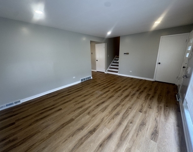 14700 Avalon Avenue - Photo Thumbnail 3