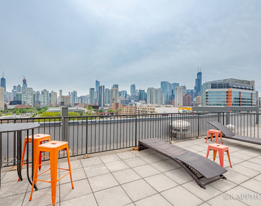 859 W Erie Street - Photo Thumbnail 31