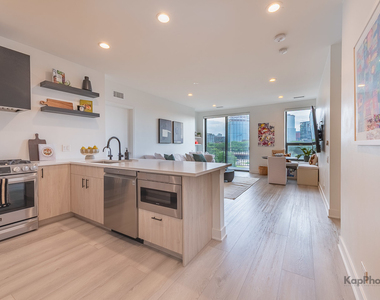 859 W Erie Street - Photo Thumbnail 8