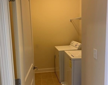 511 Alden Dr - Photo Thumbnail 26