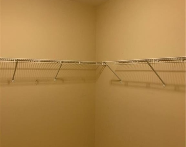 511 Alden Dr - Photo Thumbnail 17