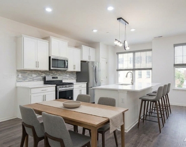 75 Timber Wolf Drive - Photo Thumbnail 3