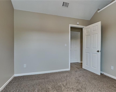4705 Duration Court - Photo Thumbnail 13