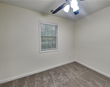 3235 Continental Drive - Photo Thumbnail 13