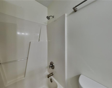 3235 Continental Drive - Photo Thumbnail 15