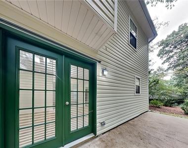 3235 Continental Drive - Photo Thumbnail 19