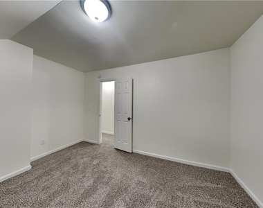 3235 Continental Drive - Photo Thumbnail 17