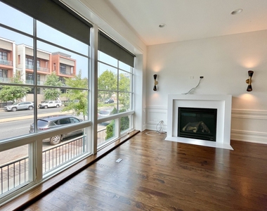 2453 W Irving Park Road - Photo Thumbnail 3