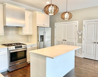 2453 W Irving Park Road - Photo Thumbnail 8
