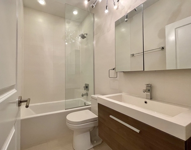 2453 W Irving Park Road - Photo Thumbnail 23