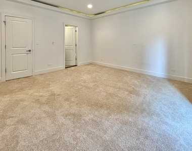 2453 W Irving Park Road - Photo Thumbnail 13