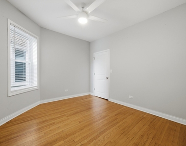 5039 W Cullom Avenue - Photo Thumbnail 9