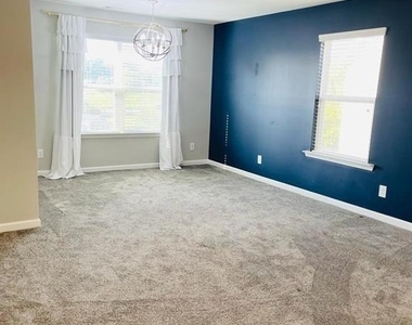 411 Timberleaf Road - Photo Thumbnail 16