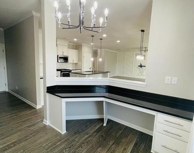 411 Timberleaf Road - Photo Thumbnail 11