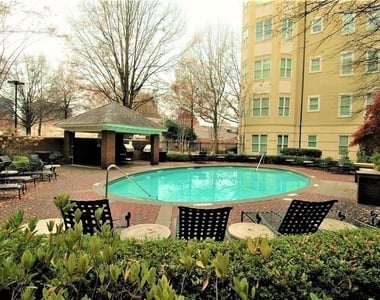 11 Perimeter Center E - Photo Thumbnail 8
