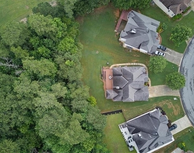 4059 Ashland Circle - Photo Thumbnail 11