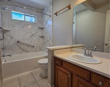 3860 Brookview Point - Photo Thumbnail 21