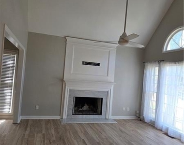 3860 Brookview Point - Photo Thumbnail 13