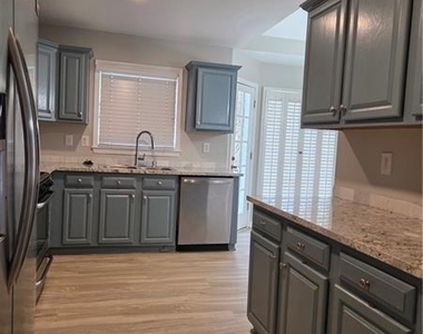 3860 Brookview Point - Photo Thumbnail 14