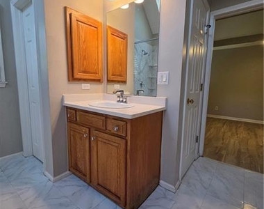 3860 Brookview Point - Photo Thumbnail 10