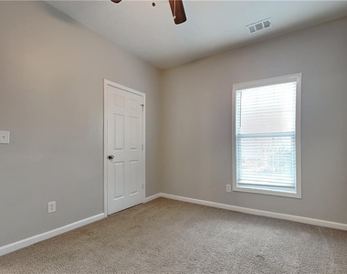 1975 Sterling Creek Court - Photo Thumbnail 14