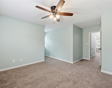 129 Harlan Trace - Photo Thumbnail 6