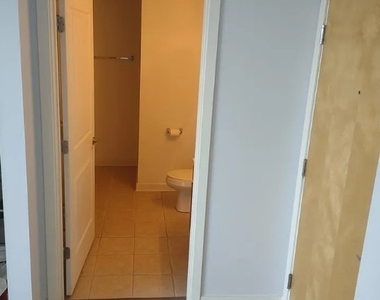 1228 W Monroe Street - Photo Thumbnail 18
