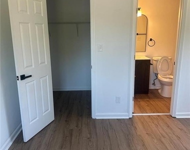 122 Jennifer Lane Sw - Photo Thumbnail 9