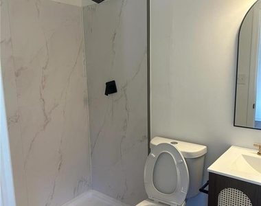 122 Jennifer Lane Sw - Photo Thumbnail 2