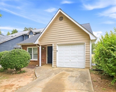 7980 Woodlake Drive - Photo Thumbnail 1