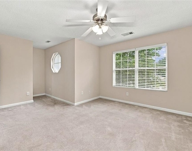 1436 Box Circle - Photo Thumbnail 20
