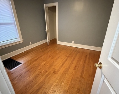 21510 Maple Street - Photo Thumbnail 9