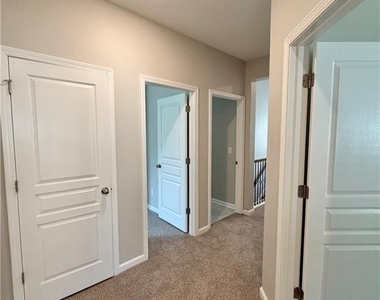 144 Avery Landing Way - Photo Thumbnail 20
