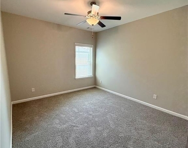 144 Avery Landing Way - Photo Thumbnail 28