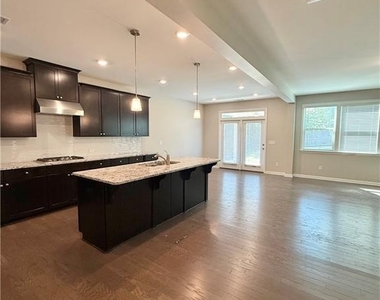 144 Avery Landing Way - Photo Thumbnail 9