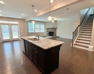 144 Avery Landing Way - Photo Thumbnail 11