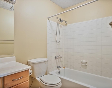 1014 Dunbar Drive - Photo Thumbnail 14