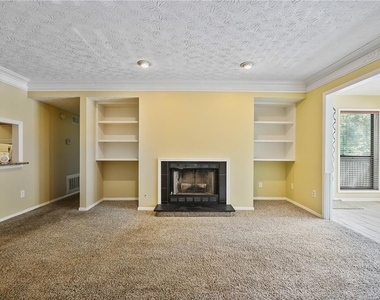 1014 Dunbar Drive - Photo Thumbnail 1