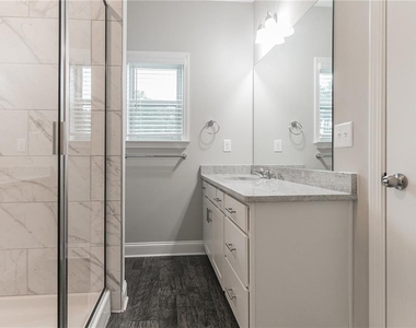 3108 Quantum Lane - Photo Thumbnail 8