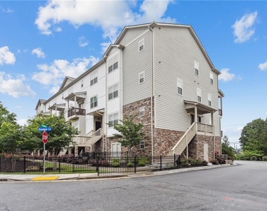 3108 Quantum Lane - Photo Thumbnail 10