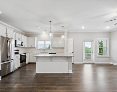 3108 Quantum Lane - Photo Thumbnail 6